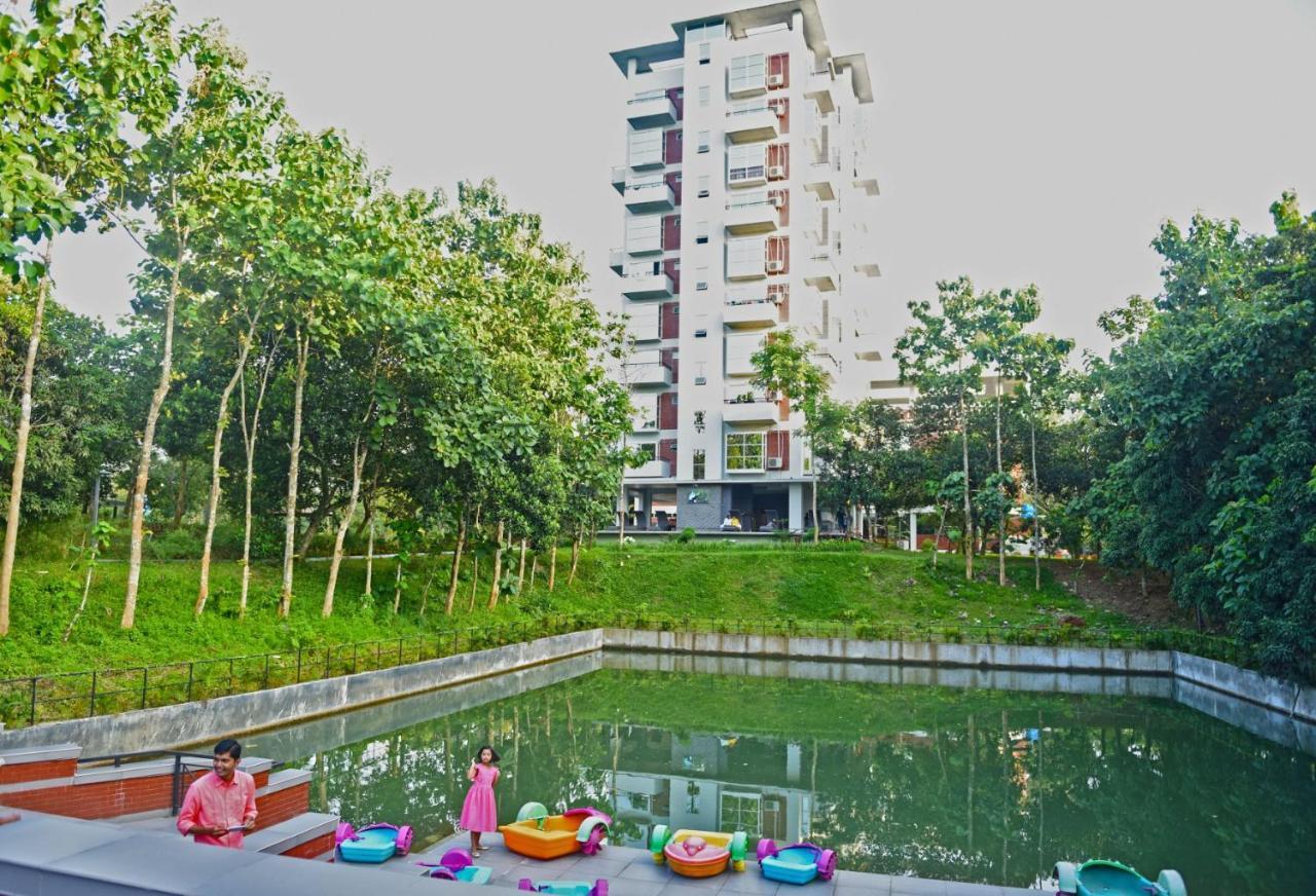 Sarah Resort Gazipur Buitenkant foto