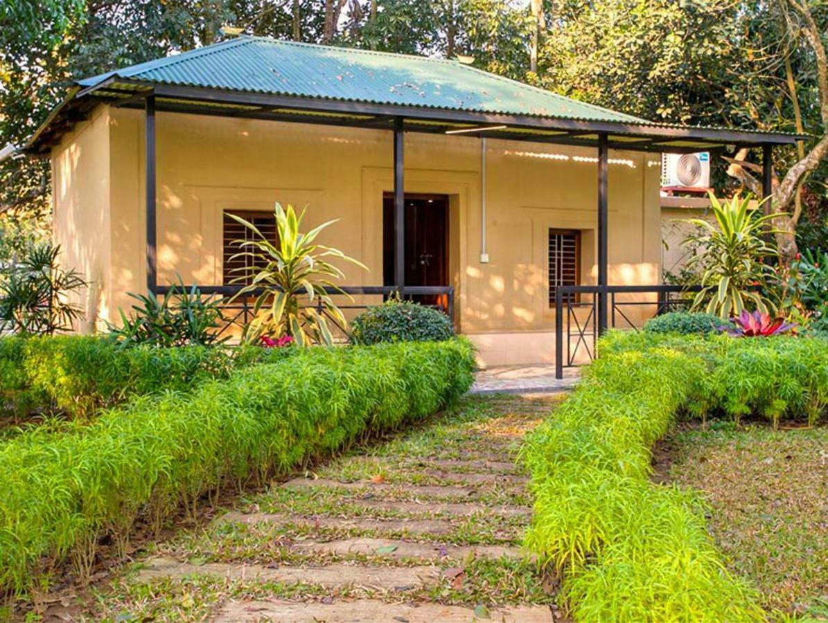 Sarah Resort Gazipur Buitenkant foto