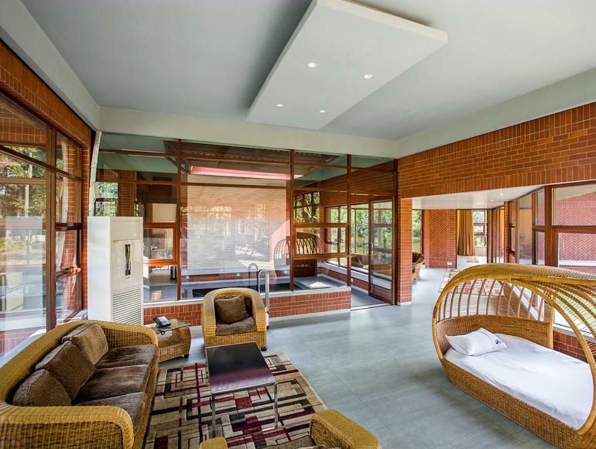 Sarah Resort Gazipur Buitenkant foto
