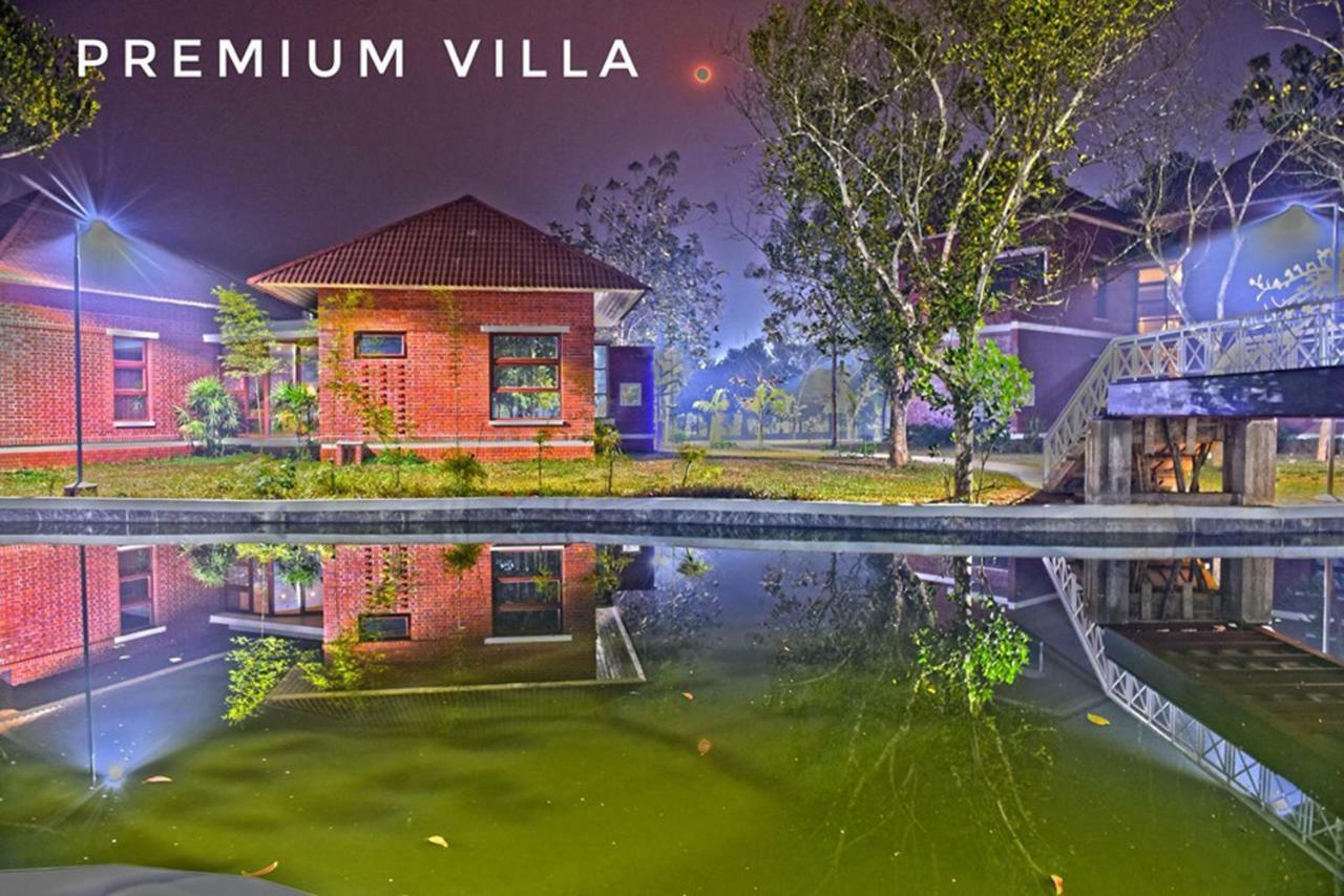 Sarah Resort Gazipur Buitenkant foto
